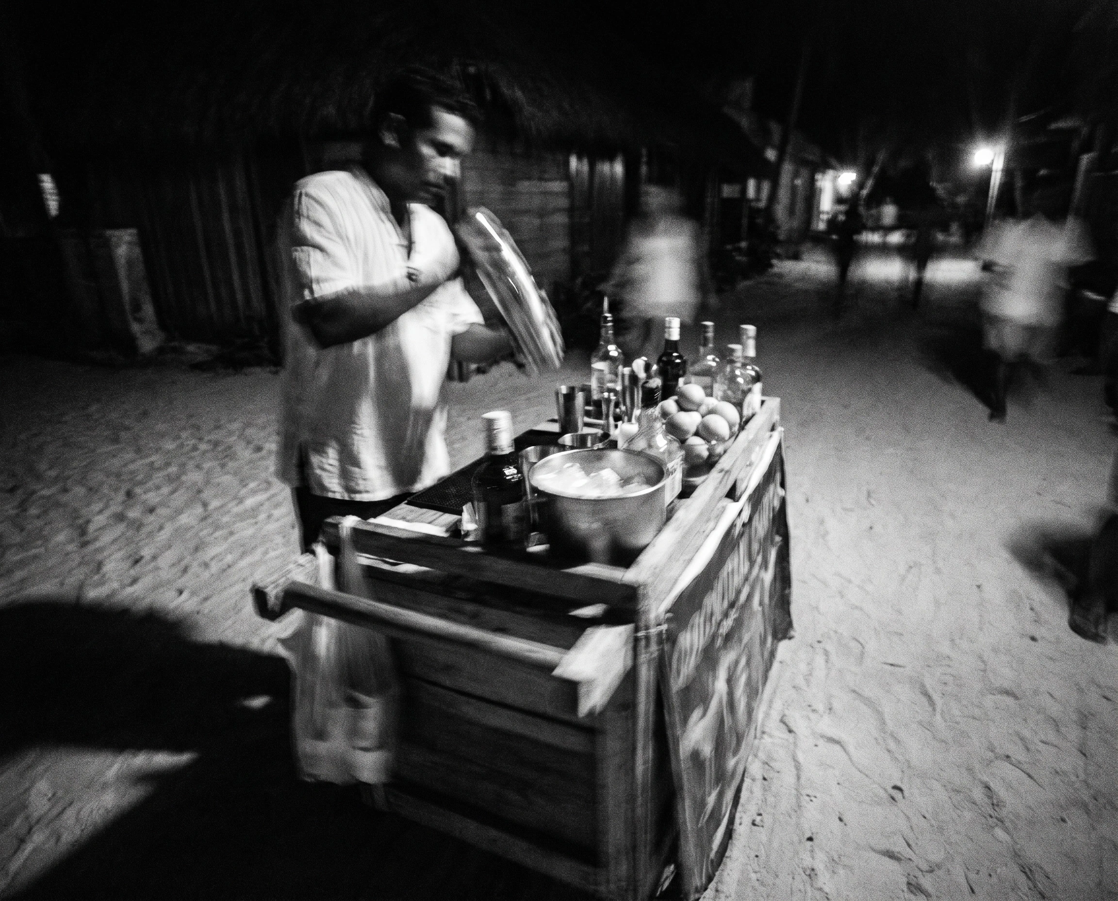 Fotografia em preto e branco do cotidiano de Jericoacoara.